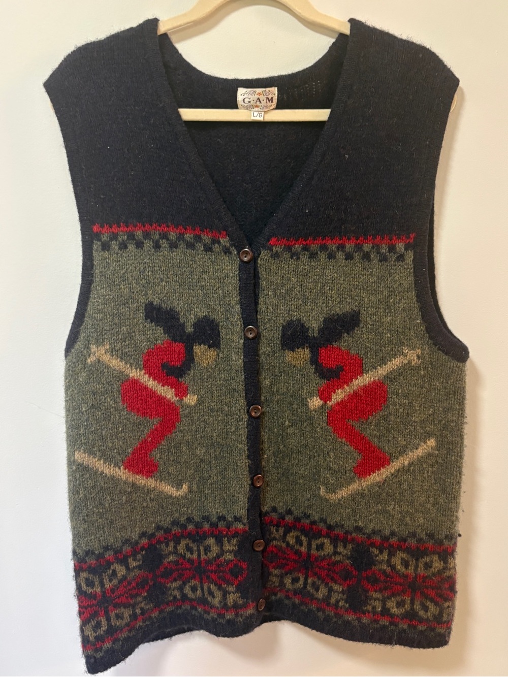 VINTAGE 100% Wool Knit Vest Size Large Ski Skiier Outdoor Snow Cabin Navy Green